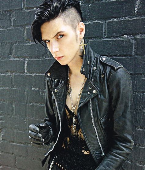 andy sixx girlfriend  They were dating for 3 years after getting together in Jul 2011